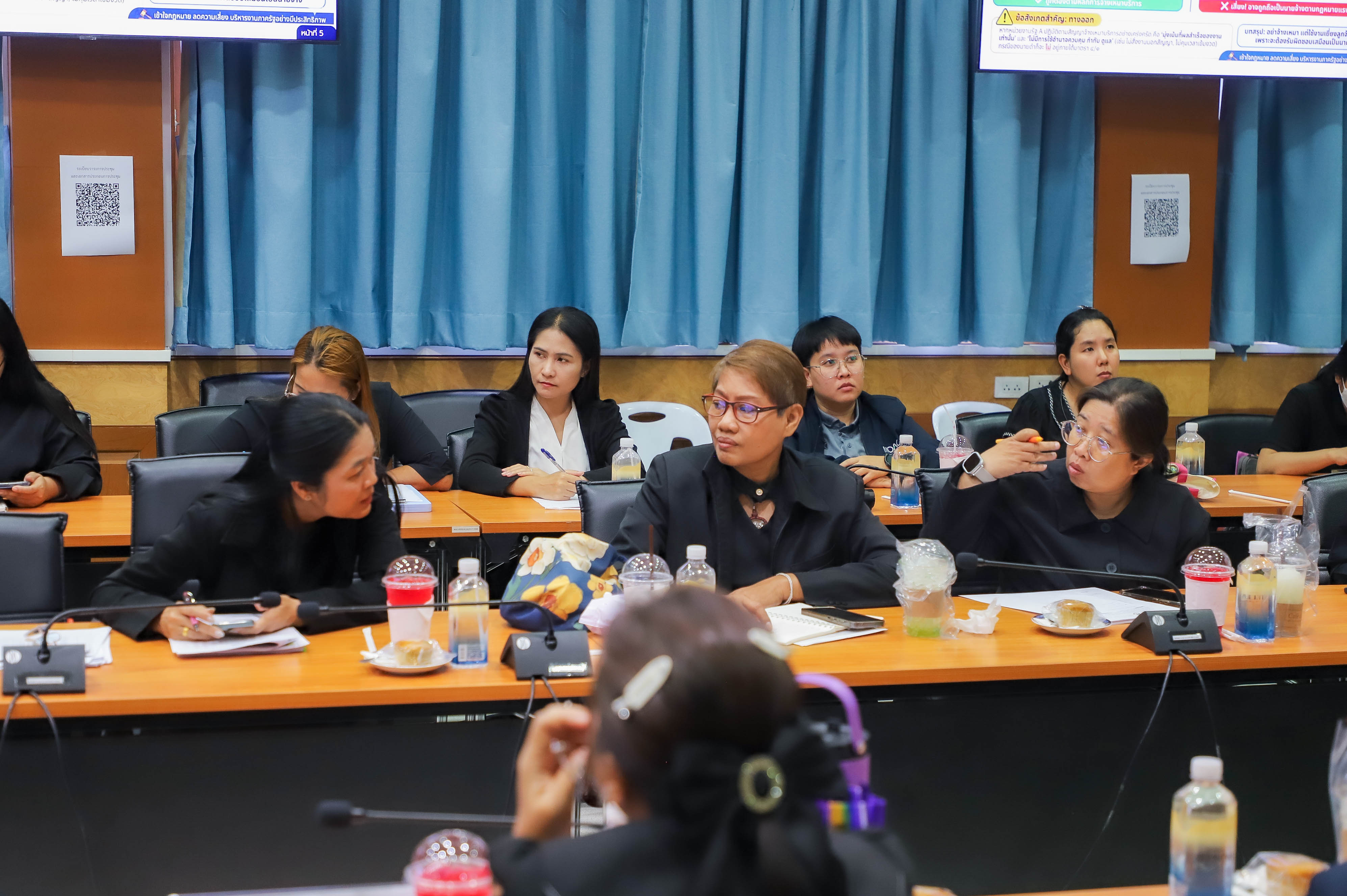 title - ส.ป.ก. ประชุมการซักซ้อมความเข้าใจงานจ้างเหมาบริการบุคคลธรรมดาตามพระราชบัญญัติการจัดซื้อจัดจ้าง และการบริหารพัสดุภาครัฐ พ.ศ. 2560